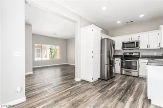 Photo #6: 2515160 Listing