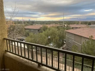 Photo #3: 2515171 Listing 