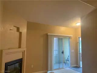 Photo #5: 2515171 Listing 