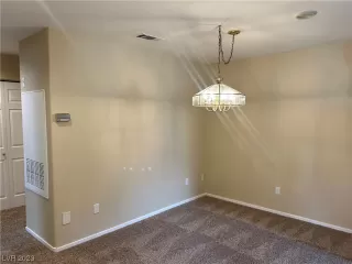 Photo #5: 2515174 Listing