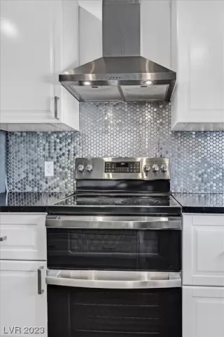 Photo #5: 2515177 Listing 
