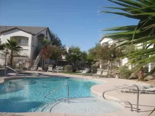 Photo #3: 2515198 Listing 