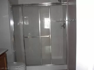 Photo #4: 2515218 Listing 