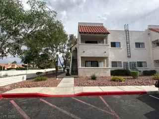 Photo #6: 2515259 Listing