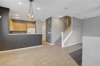 Photo #3: 2515276 Listing 