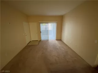 Photo #1: 2515283 Listing 