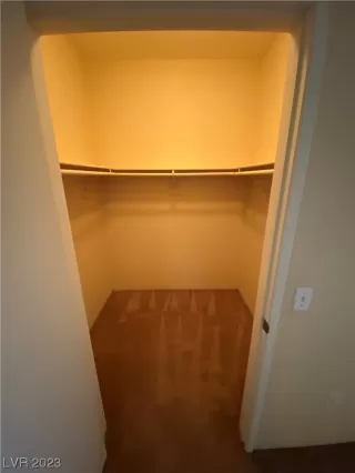 Photo #6: 2515283 Listing 