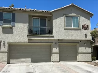 Photo #1: 2515302 Listing 