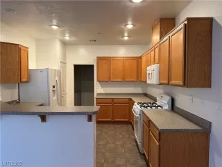 Photo #6: 2515302 Listing 