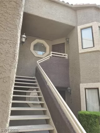 Photo #2: 2515323 Listing 