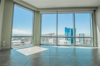 Photo #2: 2515347 Listing