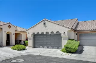 Photo #2: 2515400 Listing 