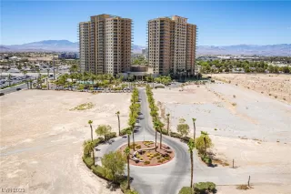 Photo #1: 2515413 Listing 