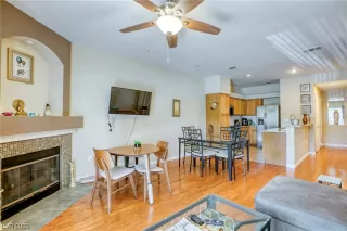 Photo #3: 2515416 Listing 