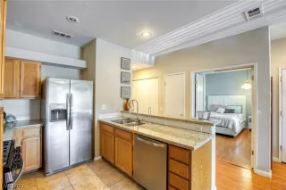 Photo #6: 2515416 Listing 