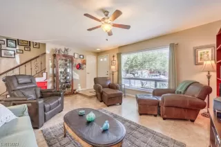 Photo #4: 2515451 Listing