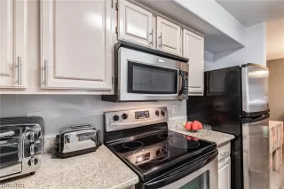 Photo #5: 2515452 Listing