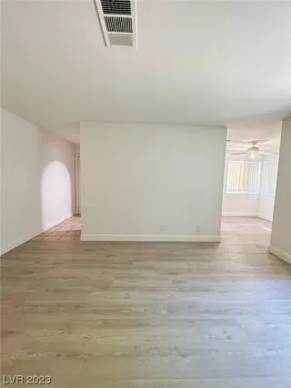 Photo #6: 2515538 Listing 