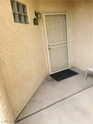 Photo #1: 2515660 Listing 