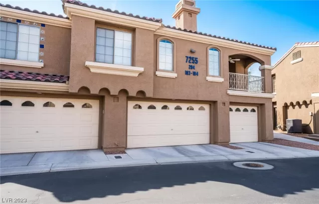 MLS: 2515665 Condo For Sale