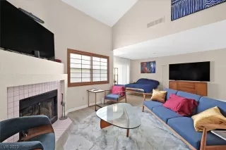 Photo #6: 2515676 Listing 