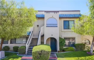 Photo #1: 2515711 Listing