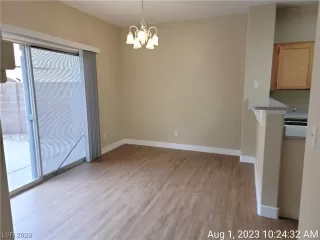 Photo #5: 2515737 Listing 