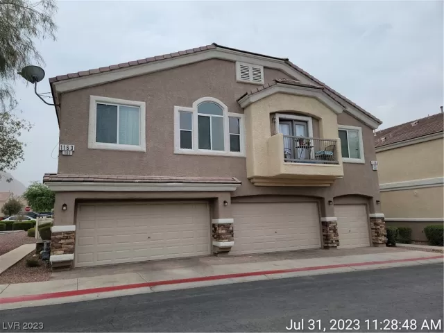 MLS: 2515739 Condo For Sale