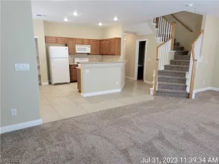 Photo #4: 2515739 Listing 