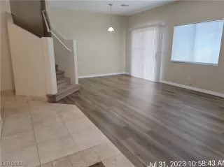 Photo #1: 2515740 Listing 