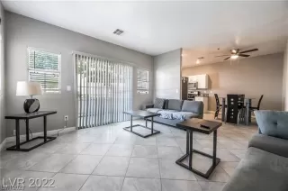 Photo #4: 2515745 Listing