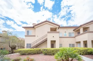 Photo #1: 2515806 Listing 