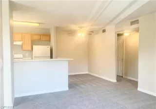 Photo #2: 2515814 Listing 