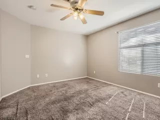 Photo #5: 2515837 Listing 