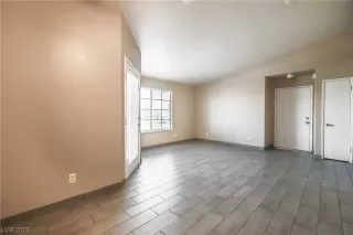 Photo #6: 2515847 Listing 