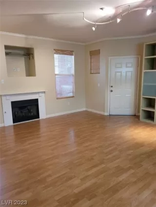 Photo #6: 2515879 Listing 