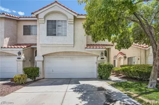 Photo #1: 2515922 Listing