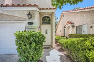 Photo #2: 2515922 Listing