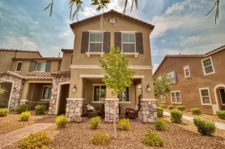 Photo #1: 2515935 Listing