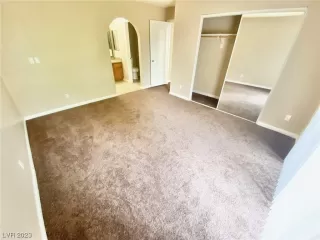 Photo #4: 2515938 Listing 