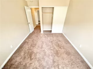 Photo #5: 2515938 Listing 