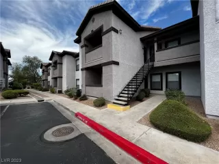 Photo #2: 2515986 Listing 