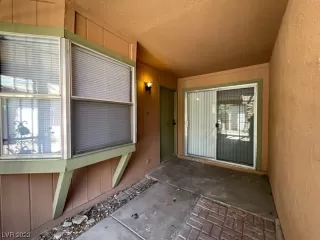 Photo #2: 2515992 Listing 