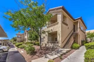 Photo #2: 2516003 Listing 