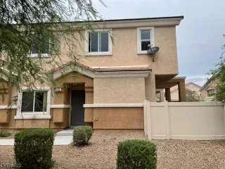 Photo #1: 2516010 Listing