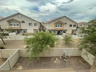 Photo #5: 2516010 Listing