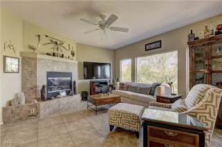 Photo #5: 2516031 Listing 