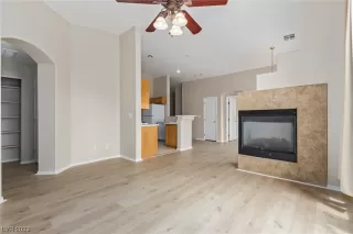 Photo #6: 2516039 Listing 