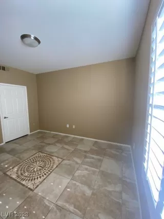 Photo #3: 2516057 Listing 