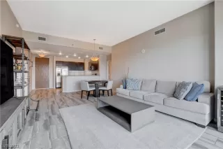 Photo #1: 2516173 Listing 